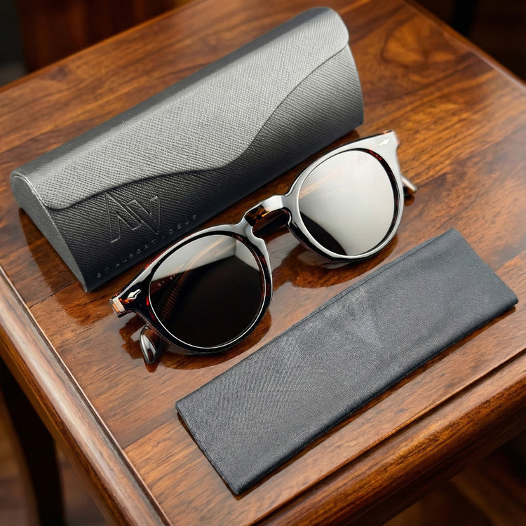 عینک آفتابی پنتوس (Pantos) آلبرت وگ مدل S31102C2 Acetate Avantgarde Visionary