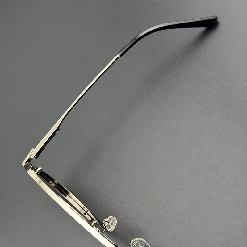 عینک آفتابی خلبانی (Aviator) مدل JS8574C05-P251 Polarized