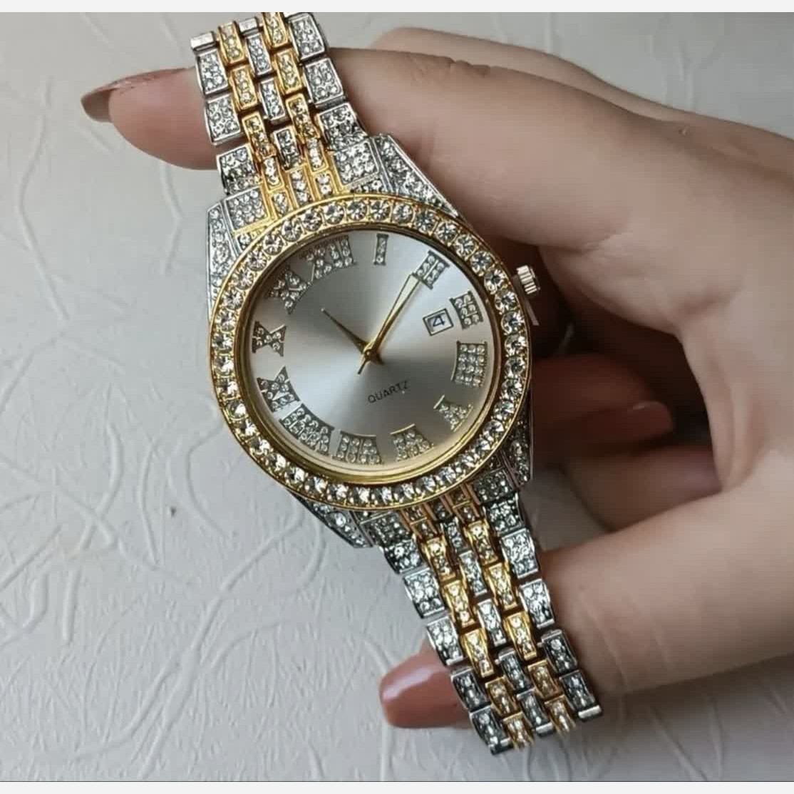 ساعت مچی فول نگین نقره ای به قیمت پخش