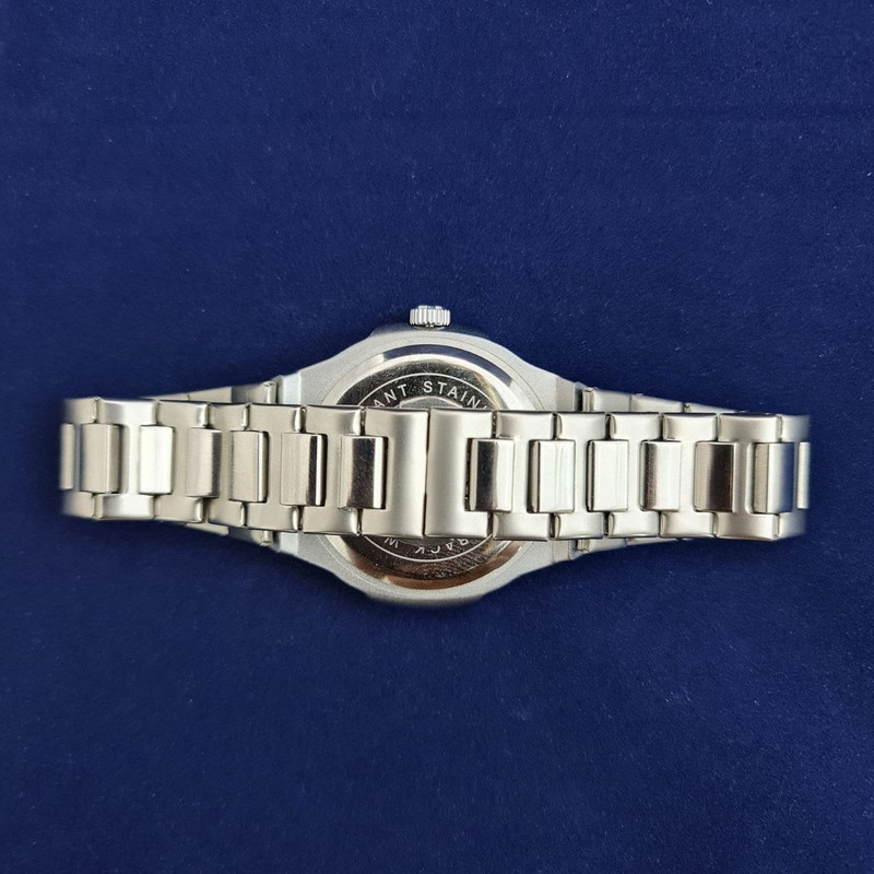 ساعت مچی عقربهای کوارتز مردانه پوداگار مدل طرح پتک کد 001