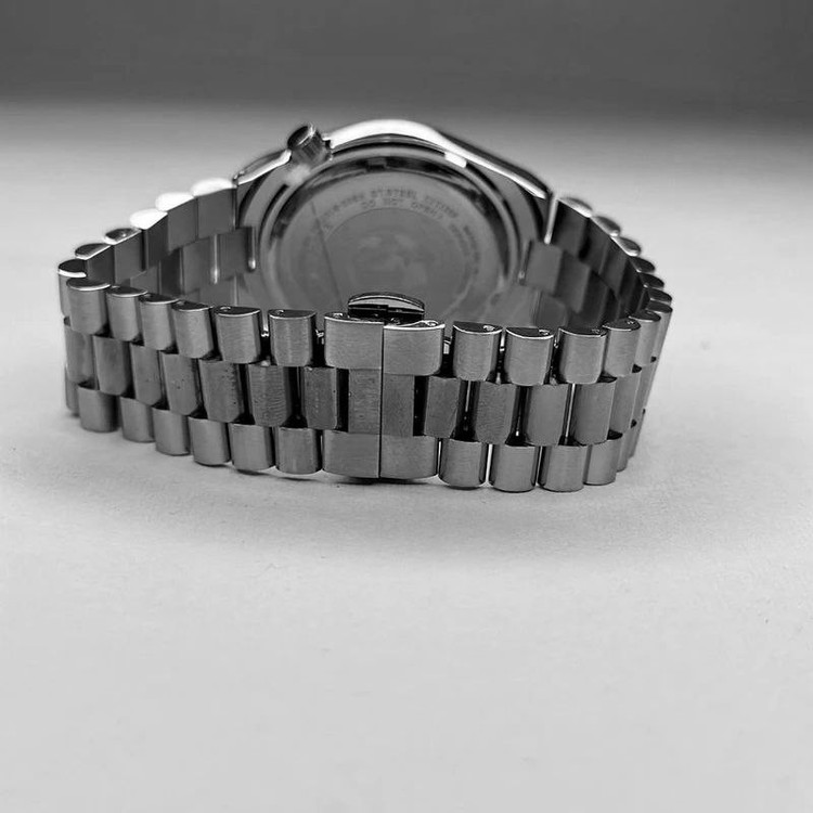 ساعت مچی عقربهای کوارتز مردانه مدل اکو درایو کد 005