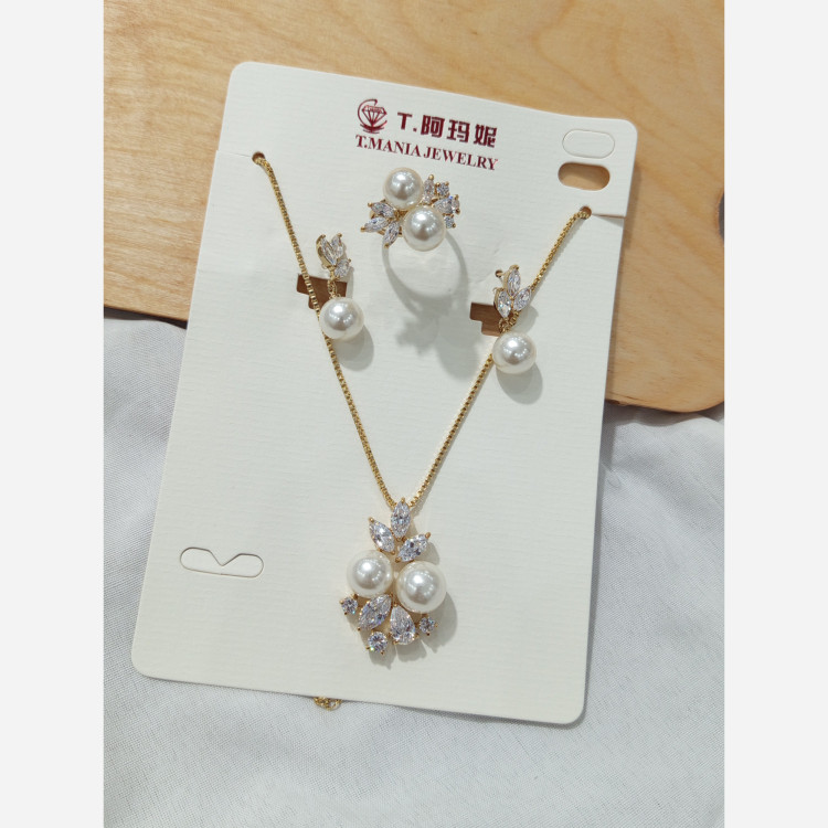 سرویس مرواریدی استیل طرح3