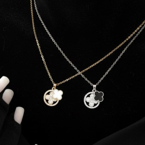 گردنبند زنانه مینیمال نگین کاری شده رنگ کاملا ثابت کد zmc (پس کرایه)