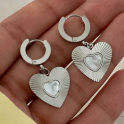 گوشواره استیل زنانه طرح دو قلب تنوع طرح رنگ ثابت و ضد حساسیت کد tj (پس کرایه)