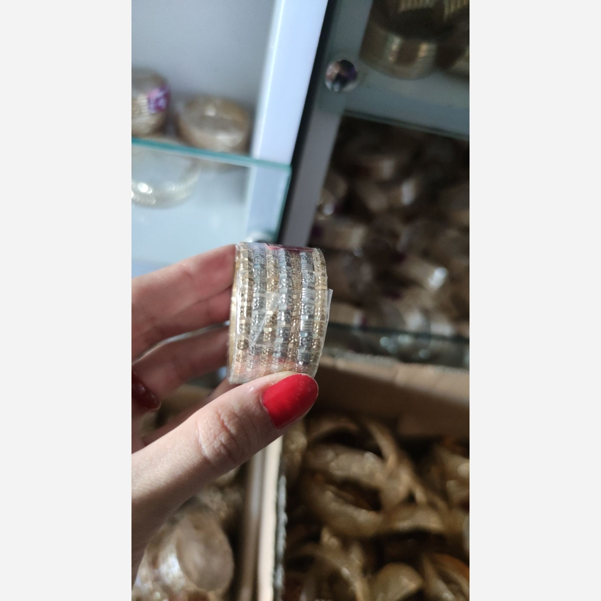 النگو بچگانه طلاروس ابکاری شده رنگ ثابت