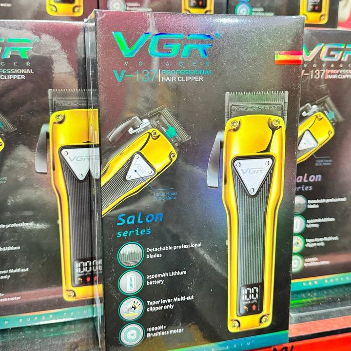 ماشین اصلاح وی جی ار مدل vgr v 137 بسیار پر قدرت و با کیفیت اصلی