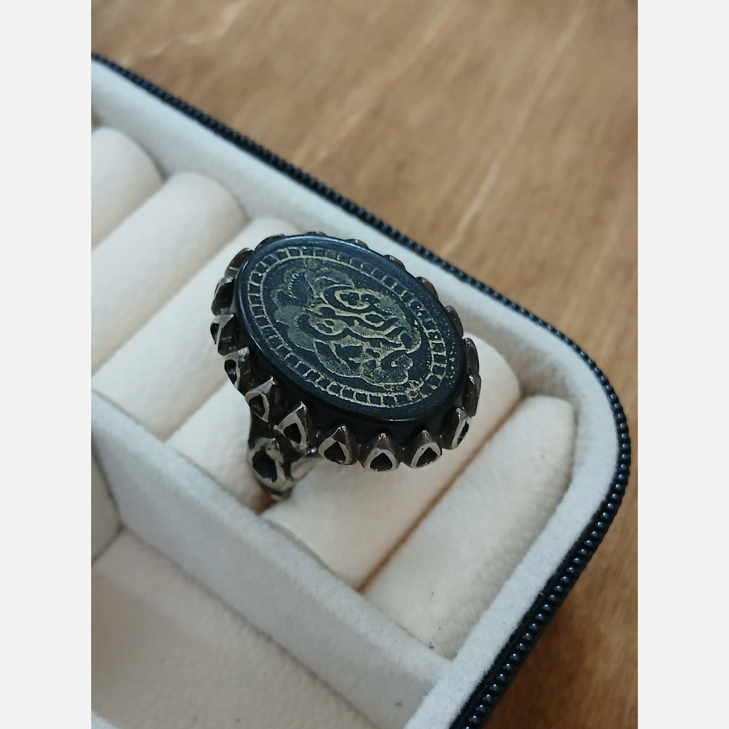 انگشتر صفوی مردانه نوشته شده