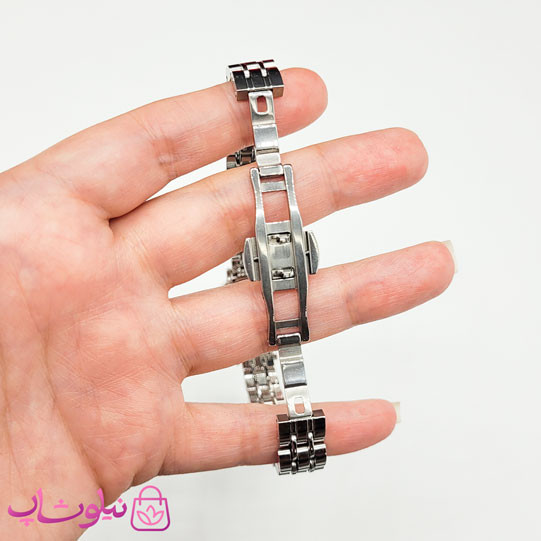 ساعت مچی دنیل ولینگتون زنانه مدل عقربه ای با بند نقره ای و صفحه آبی کیفیت مستر کد 3700