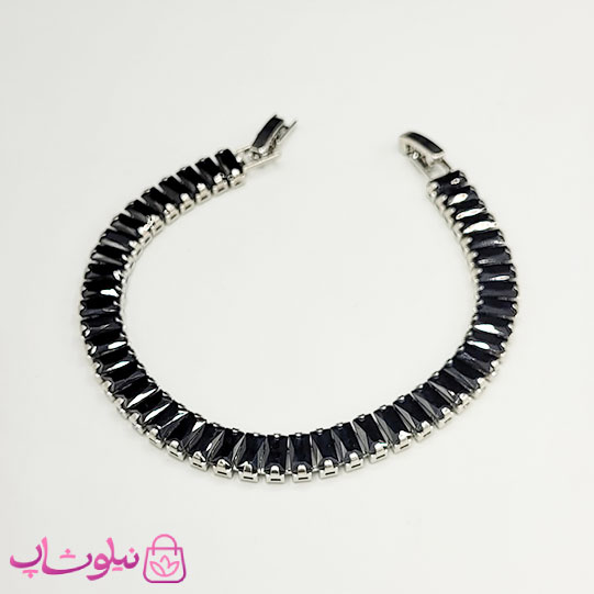 دستبند تنیسی زنانه نقره ای رنگ با نگین باگتی مشکی کد 450