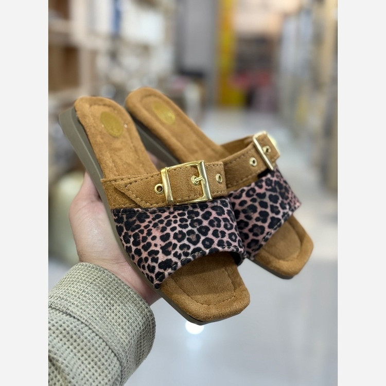دمپایی روفرشی و بیرونی