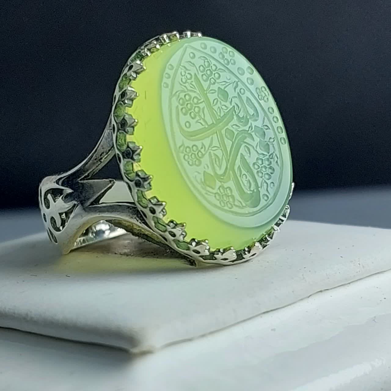 انگشتر آلیاژی عقیق سبز اصل حکاکی یا زینب – نماد آرامش، انرژی مثبت و وقار جاودانه  کد 3803