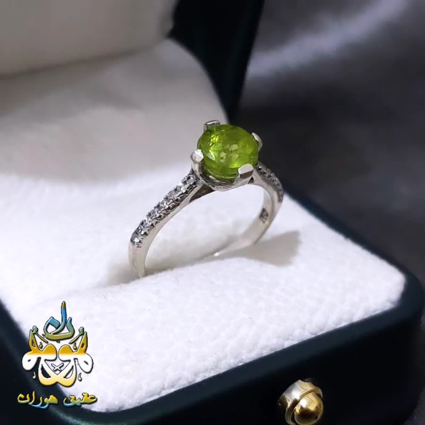 انگشتر زبرجد زنانه تراش برلیانی