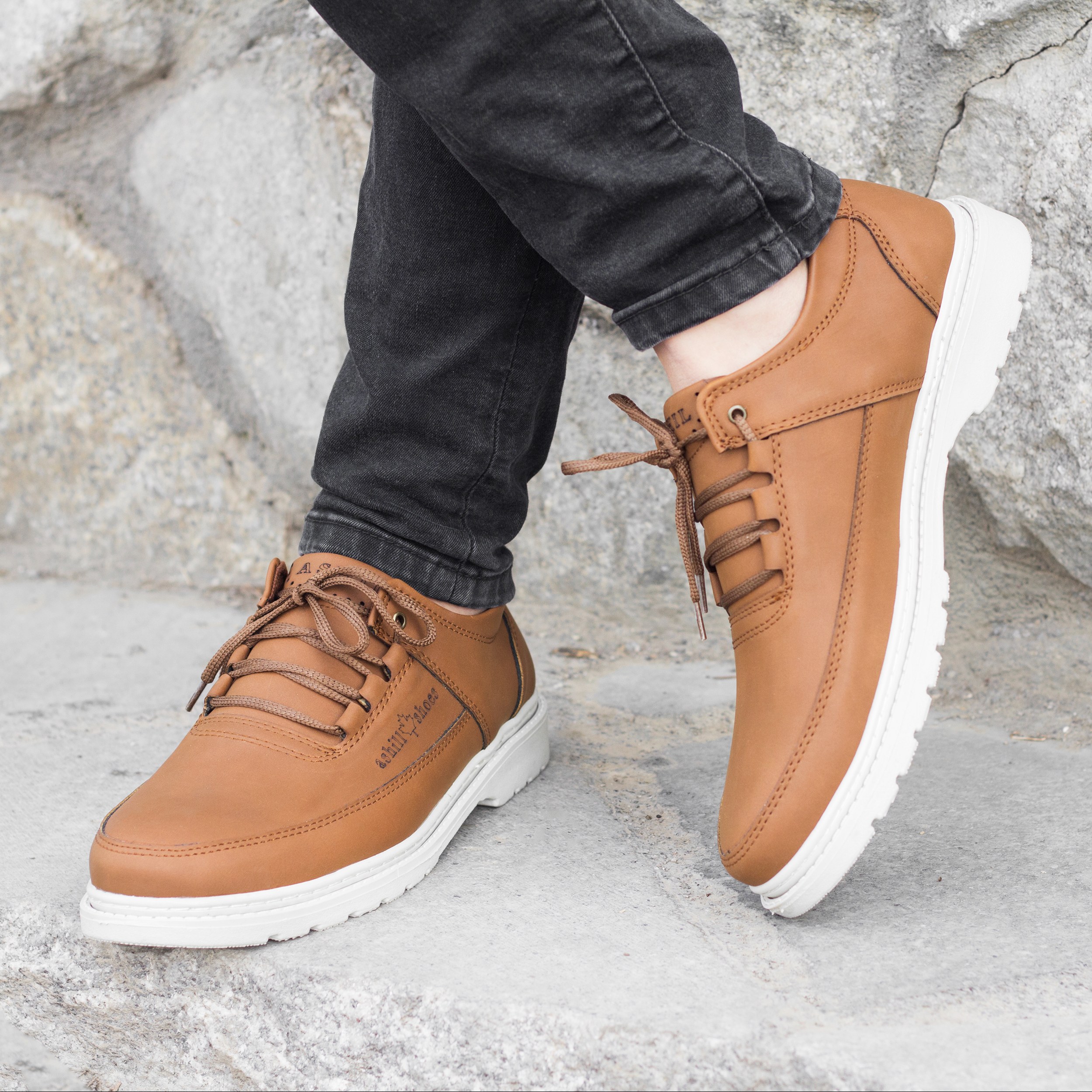 کفش مردانه بندی مدل کژوال رنگ عسلی (پس کرایه)