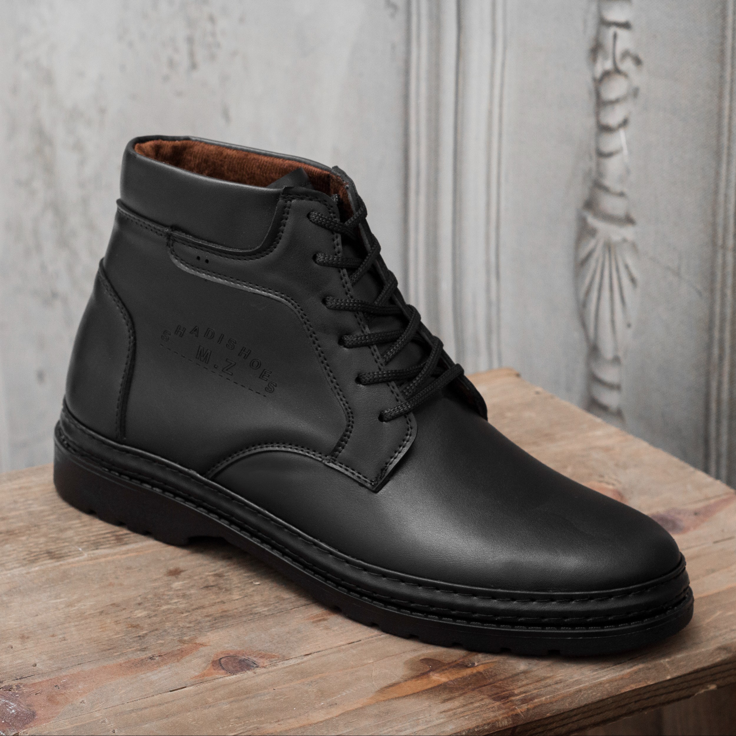 نیم بوت مردانه بندی ساقدار مدل دژاوو رنگ مشکی پرفرووش (پس کرایه)